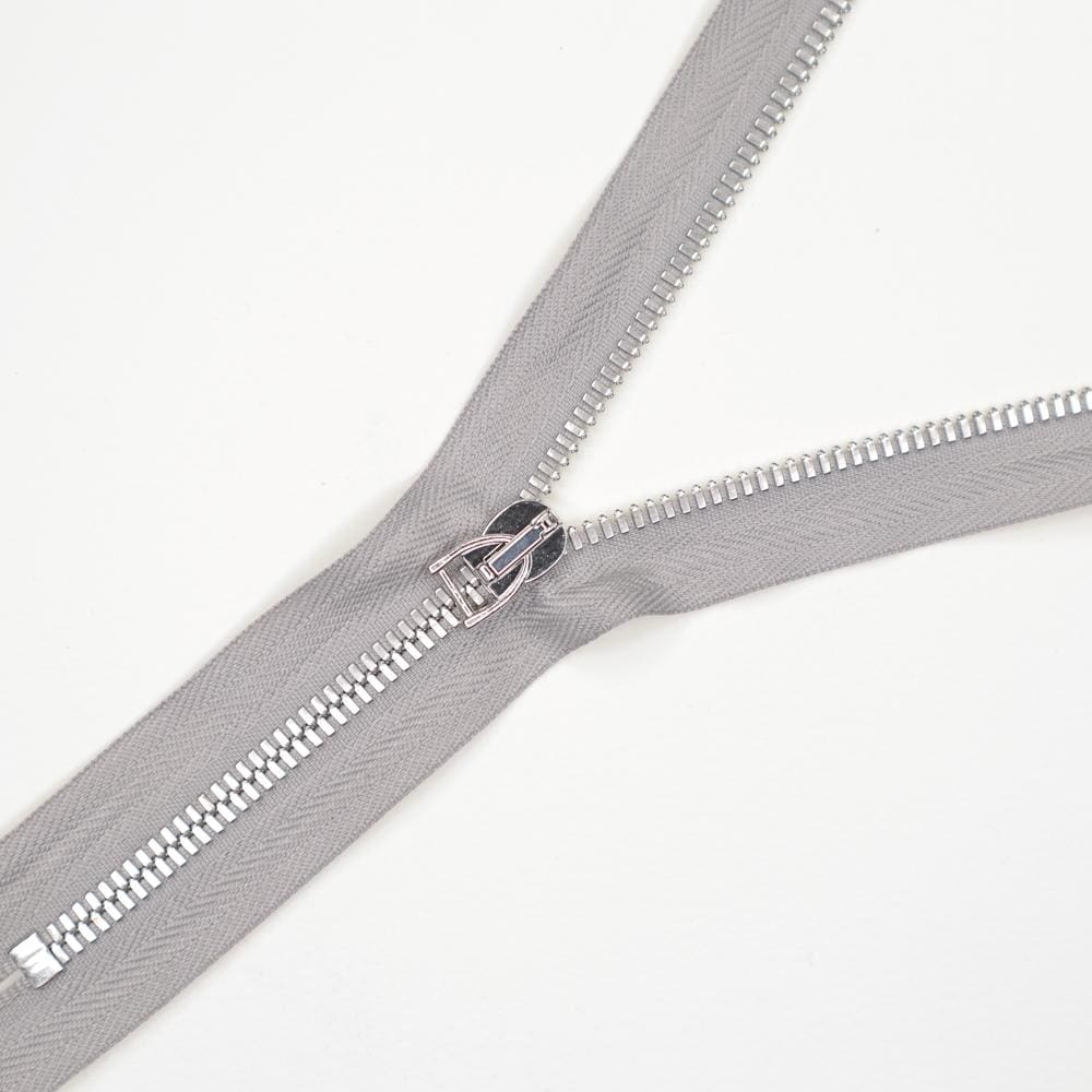 
                  
                    Load image into Gallery viewer, Zippers - Metal Zipper Sliders - DIY Ring
                  
                